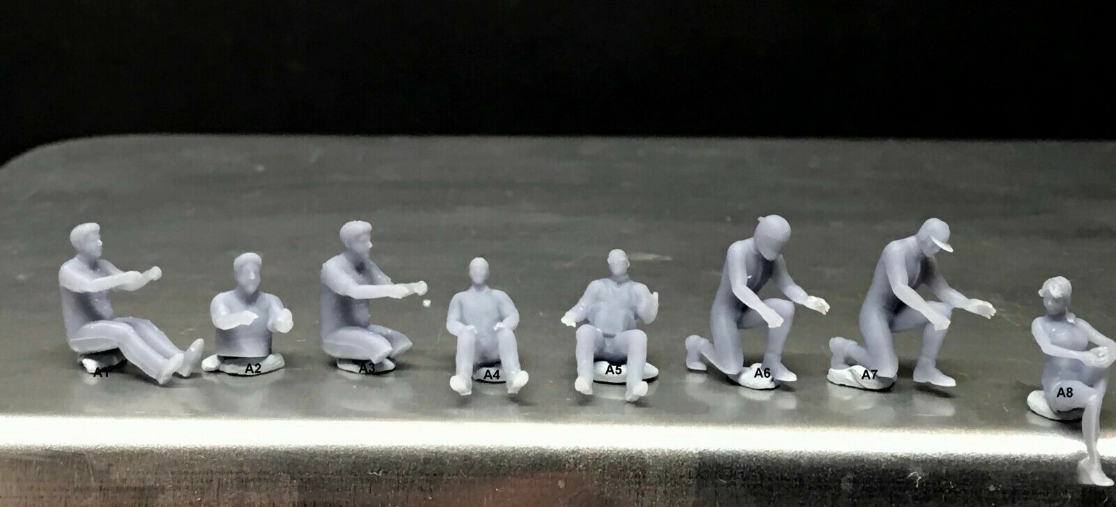 1:64 Scale Miniature People - Resin / Unpainted - Great For Dioramas #38 Figures
